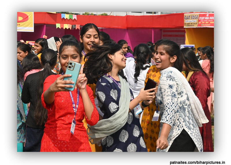 Fiesta-Gala 2024 at Patna Women's College Brings Joy and Learning to Students