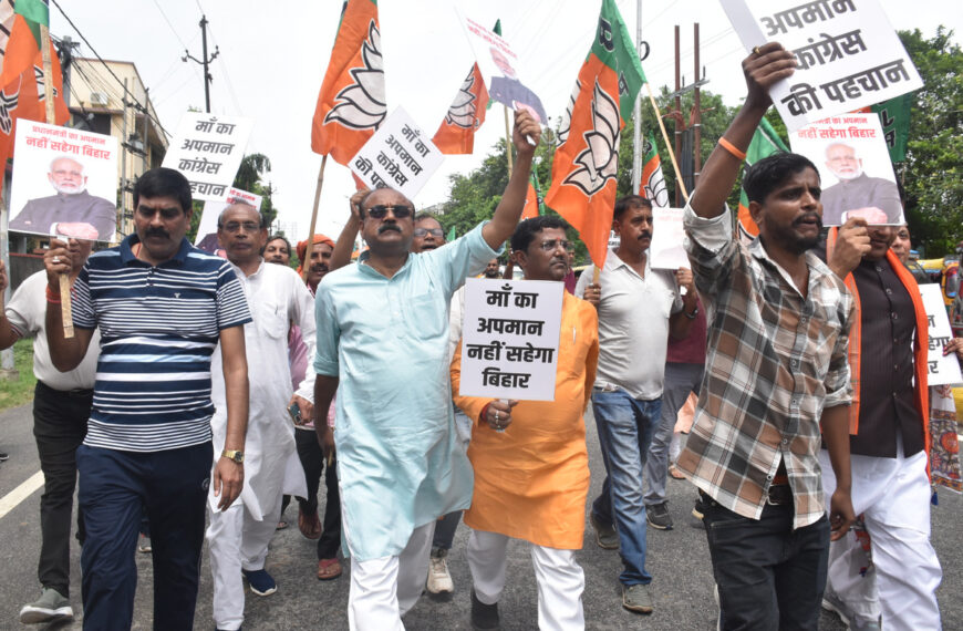 भाजपा कार्यकर्ताओं पर पथराव कायराना हरकत : डॉ. संजीव चौरसिया