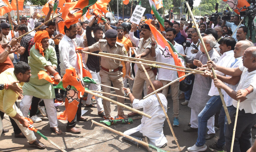 भाजपा–कांग्रेस में हिंसक झड़प