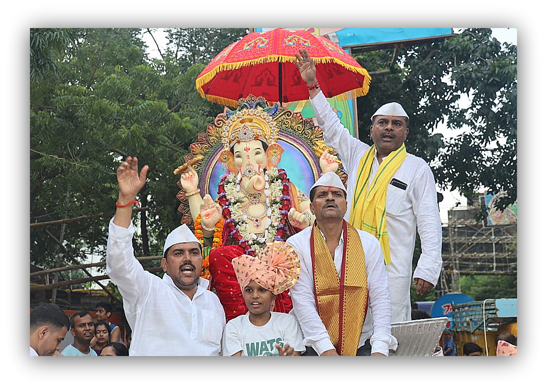 नमत्या डोळ्यांनी गणरायाचा निरोप