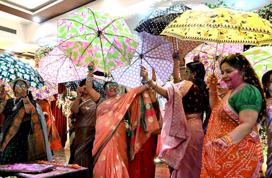 एयर वेटरंस वेलफेयर फाउंडेशन द्वारा होली&hellip;